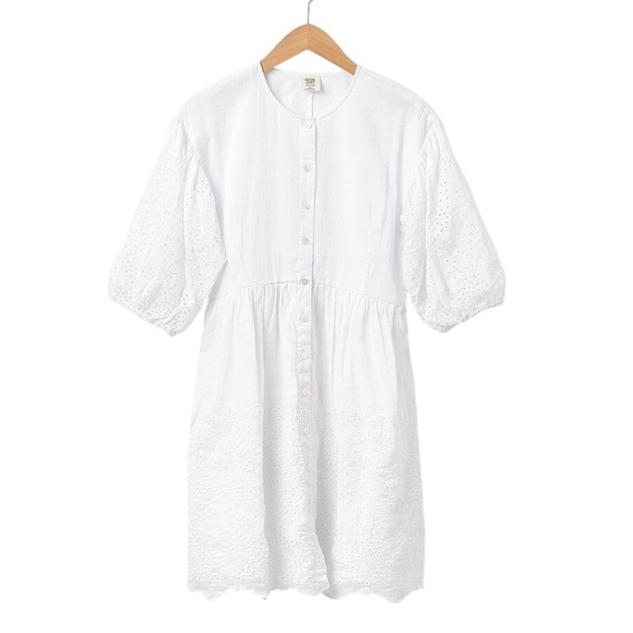 Matilda Jane Dresses & Skirts - Matilda Jane White Eyelet Button-Front Dress